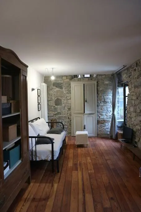 Apartment Piazzetta House Stunning Lake View Welcome Cocktail At Il Baretto Moltrasio