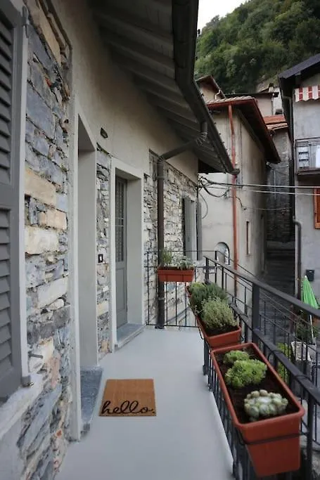 Apartment Piazzetta House Stunning Lake View Welcome Cocktail At Il Baretto Moltrasio Italy